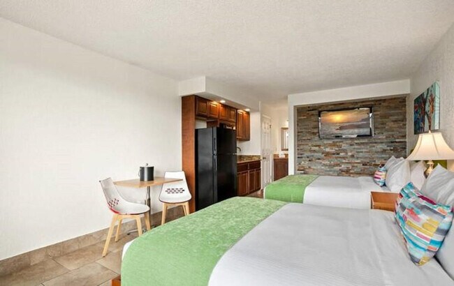 Foto del edificio - 1500 N Thacker Ave