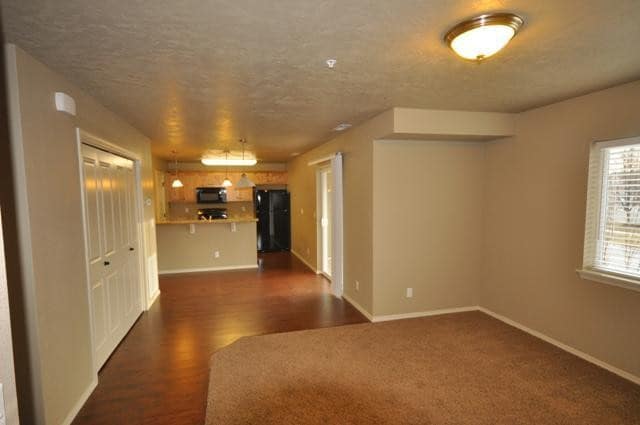 Building Photo - 6747 W Colehaven Dr