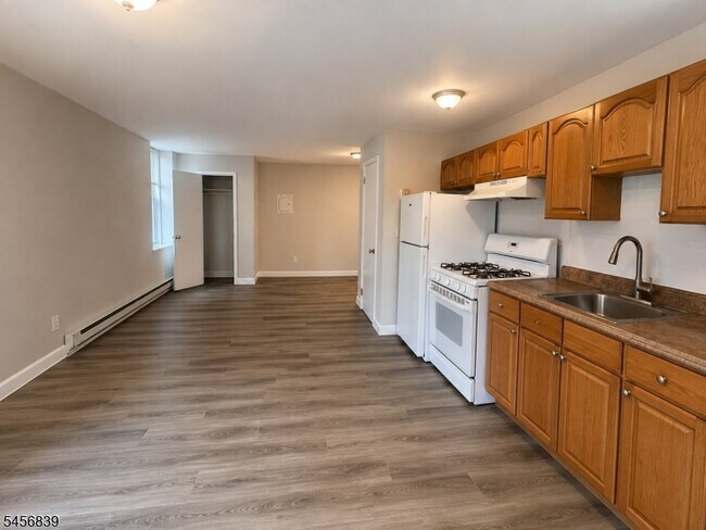Foto del edificio - 39 Glenridge Ave