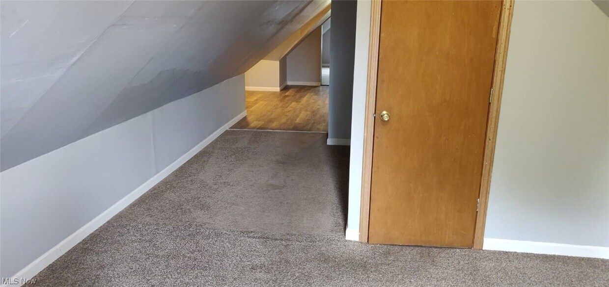 Foto del edificio - 3719 E 61st St