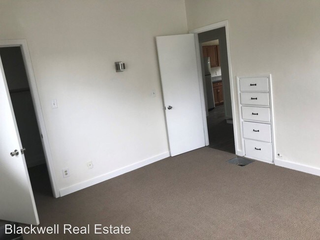 Building Photo - 1230 Gregory Way