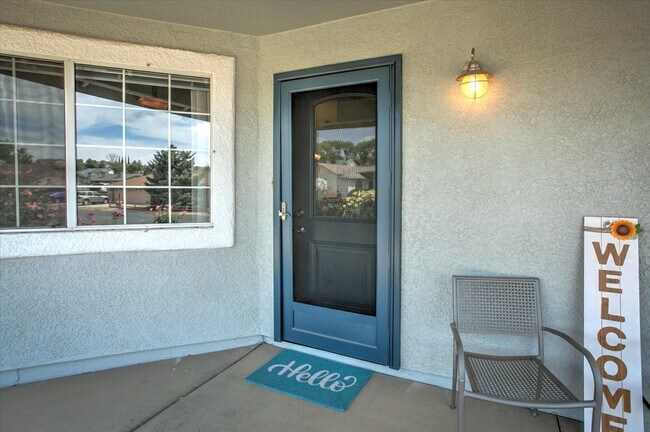 Foto del edificio - 9540 E Whipsaw Ln
