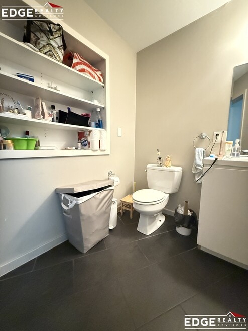 Building Photo - 53 Glenville Ave