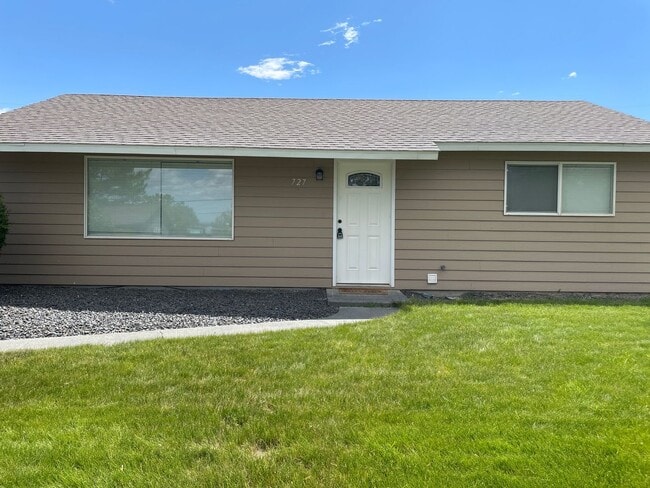 Building Photo - Cozy Home for Rent!!
