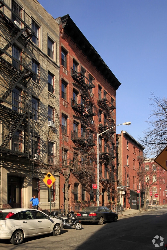 Building Photo - Greenwich Village/Soho