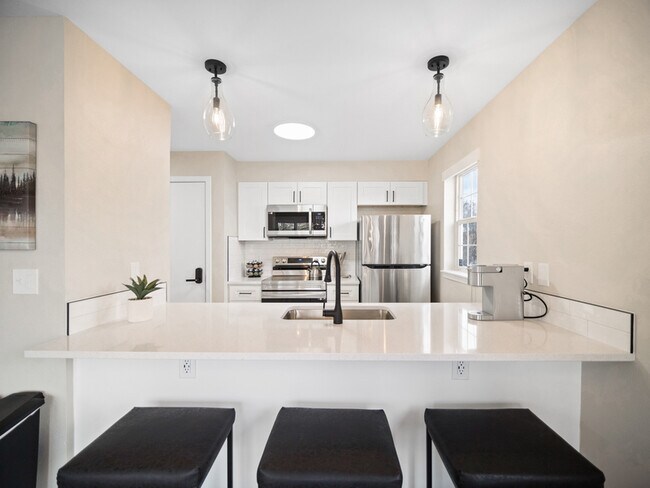 Foto del edificio - 2316 E South Riverton Ave