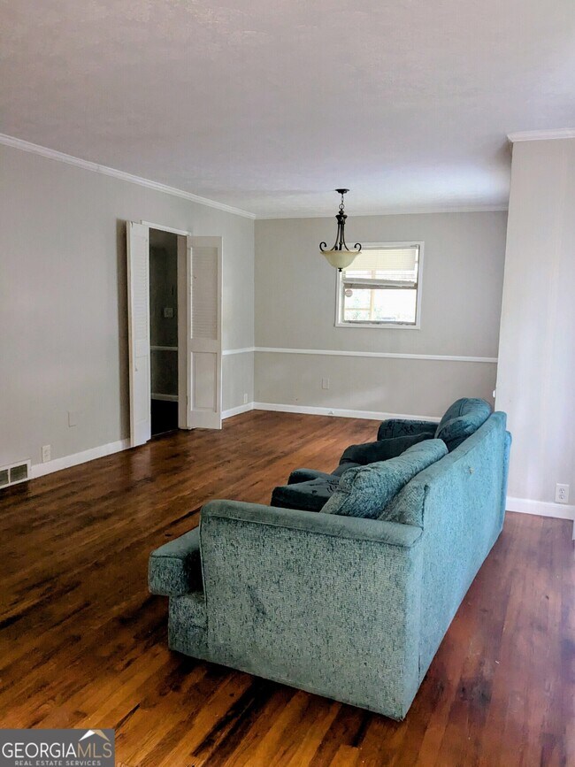 Foto del edificio - 3248 Dodson Dr