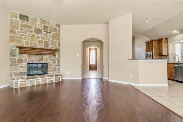 Foto del edificio - 4824 Tarragon Ln