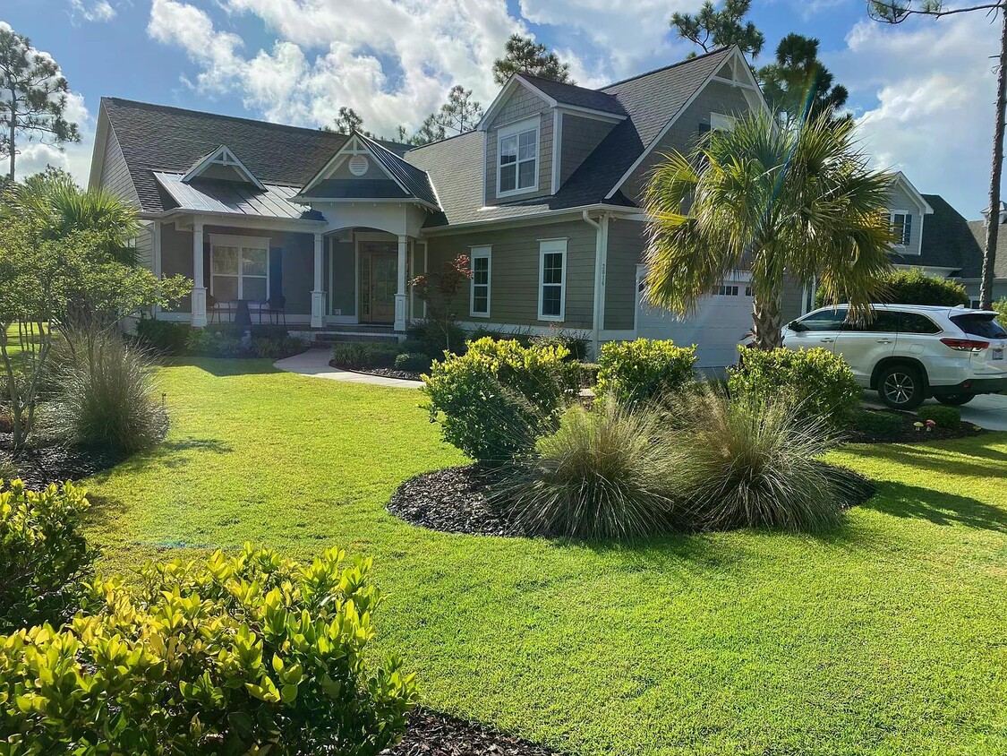 Primary Photo - 2814 Pine Forest Dr