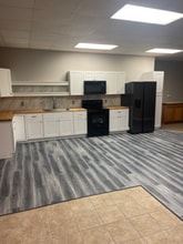 Building Photo - 150 Lighthouse Ln