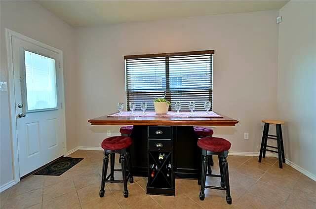 Building Photo - 7722 Black Willow Ln