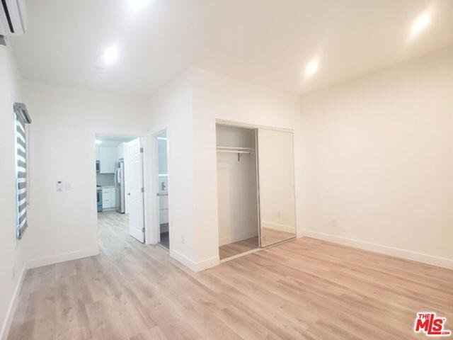 Building Photo - 1210 South Plymouth Boulevard Apt ##1/2, L...