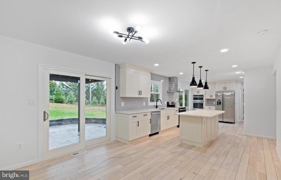 Primary Photo - 1108 Bellview Rd