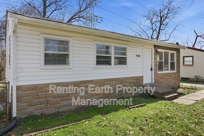 Photo - 11930 Criterion Ave House