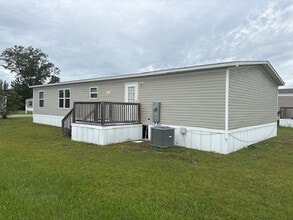 Building Photo - 521 Milan Ave