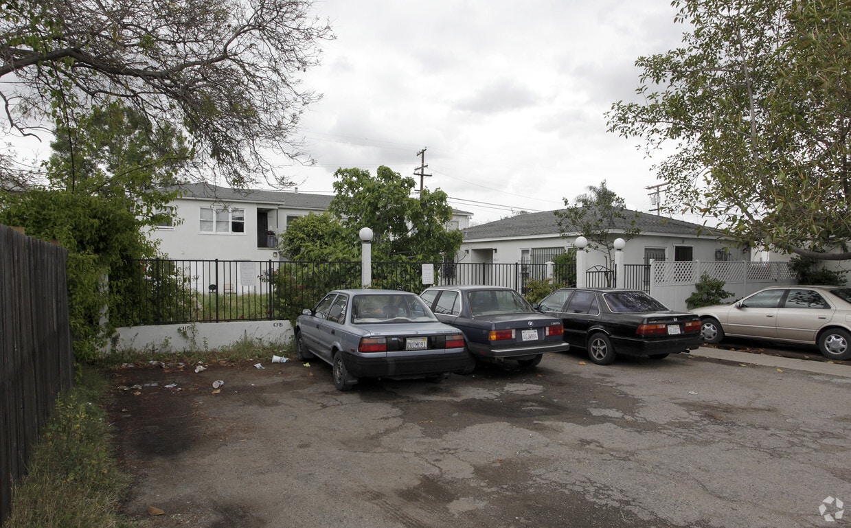 Building Photo - 4313-4319 Euclid Ave