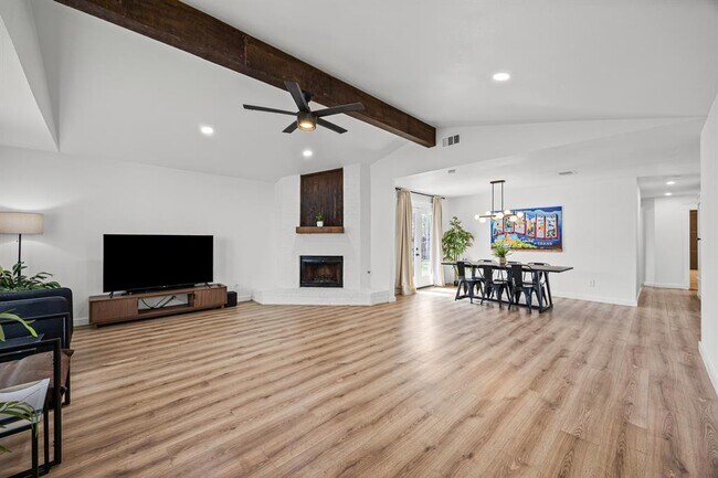 Foto del edificio - 13200 Elysian Fields Cove