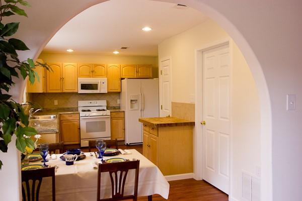 Foto del edificio - 5614 Palo Blanco Ln