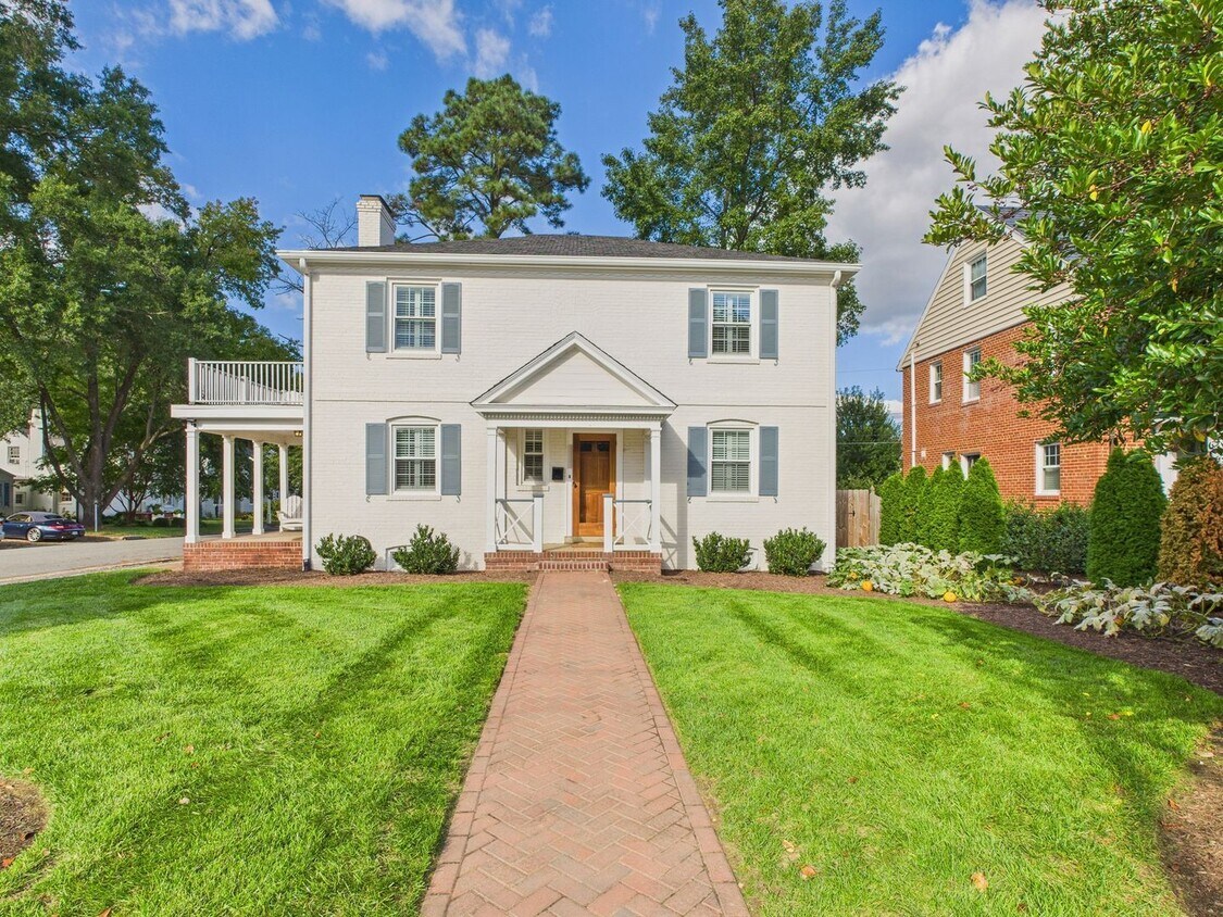 Foto principal - 301 Seneca Rd