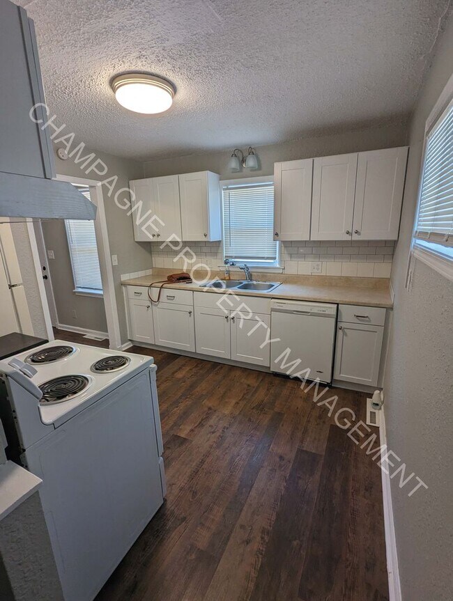 Foto del edificio - Updated Single Family Home