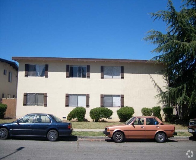 Building Photo - 1797 Bradford Way