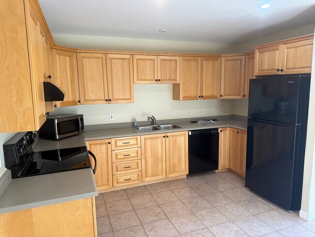 Foto del edificio - 8 Intervale Ct