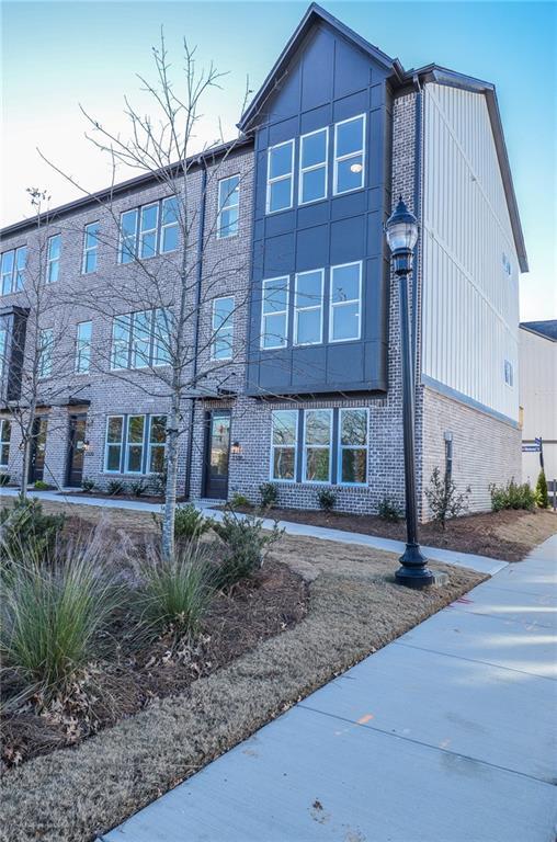 Building Photo - 2316 Mockernut Trl