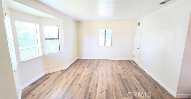 Foto del edificio - 8730 6th St