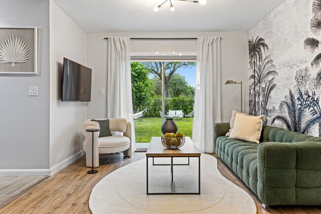 Building Photo - 20075 SW 87th Pl