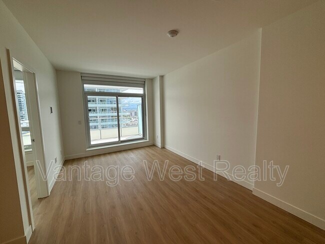 Photo du bâtiment - 903-238 Leon Ave