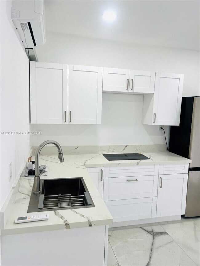 Building Photo - 13065 SW 263rd Terrace
