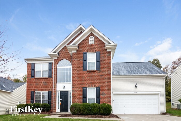 Primary Photo - 12121 Westbury Glen Ct