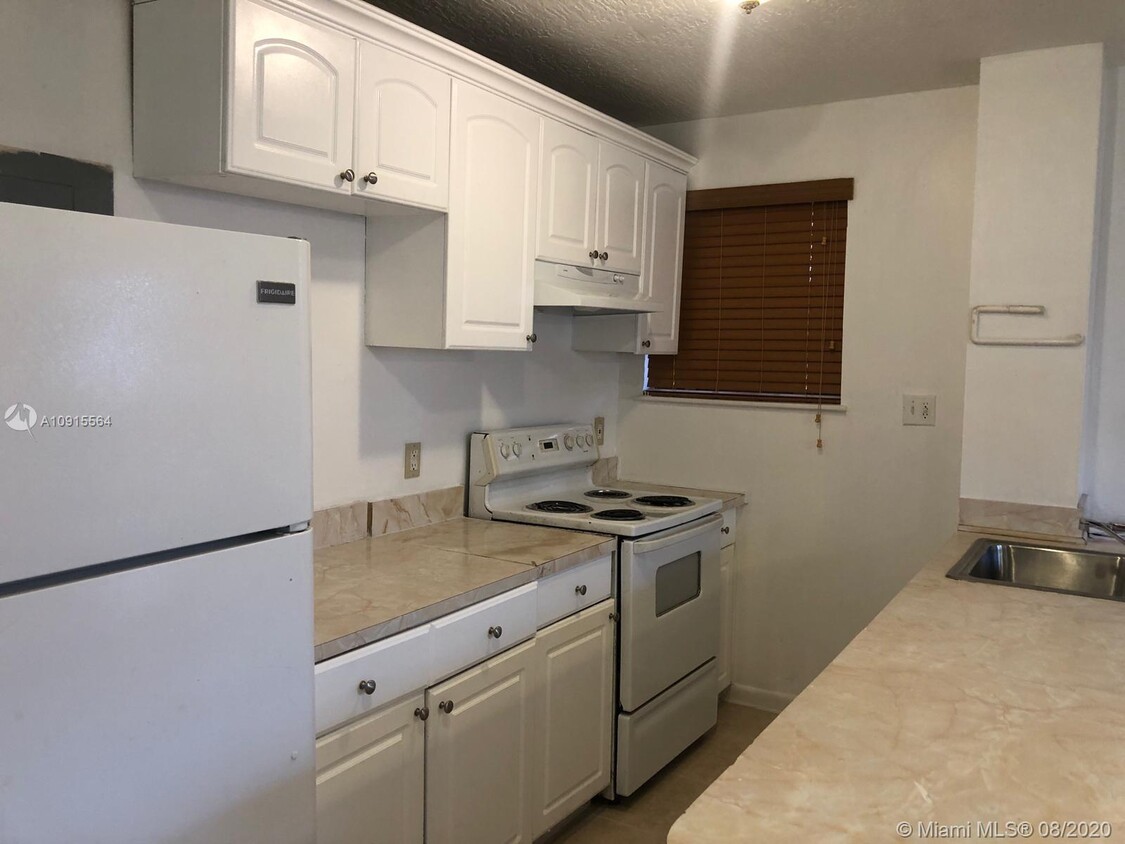 Primary Photo - 14170 NW 22nd Ave