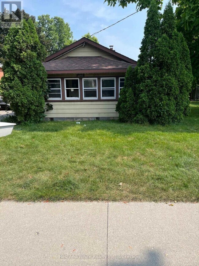 Photo du bâtiment - 1267 Hamilton St