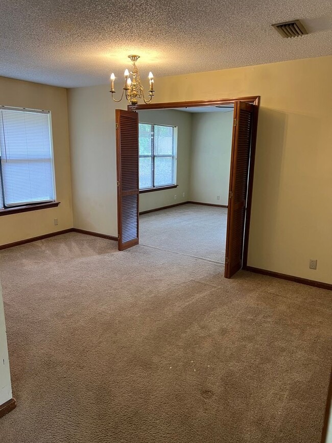 Building Photo - 108 Cambray Cir