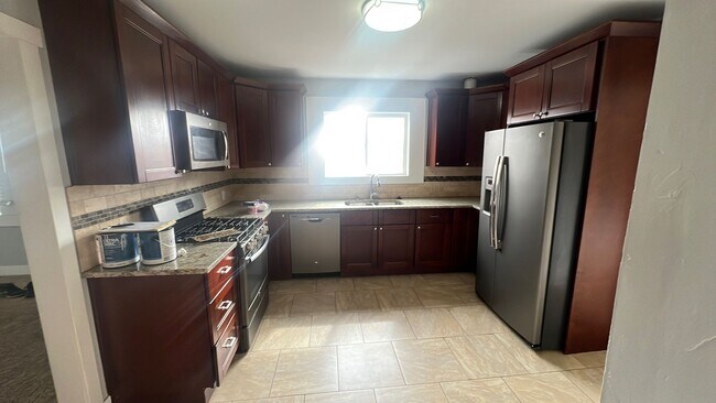 Building Photo - Remodeled Historic Home near RiNo & Five P...