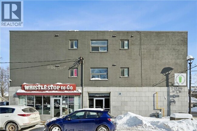 Photo du bâtiment - 1 Elgin St N