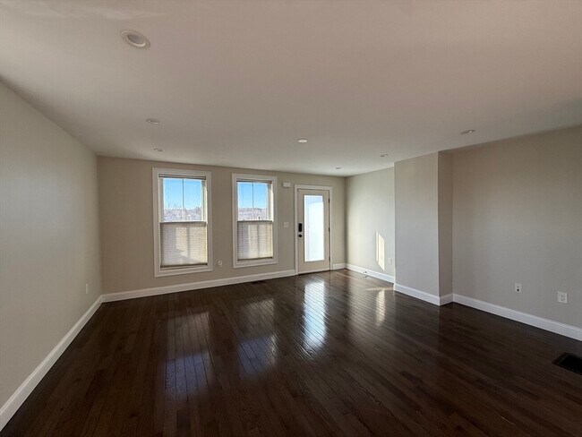 Foto del edificio - 62 Harvard Ave