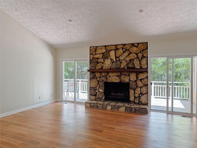 Building Photo - 1427 Indian Springs Ct