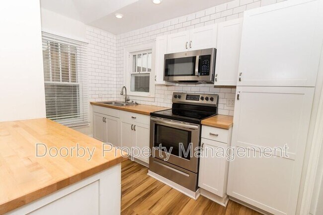 Foto del edificio - 209 W Peak St