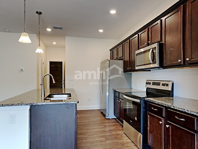 Foto del edificio - 2849 Calebs Cove Way