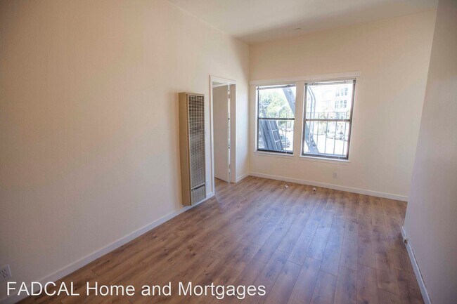 Building Photo - 653 Francisco St