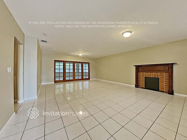 Building Photo - 9620 Thanksgiving Dr