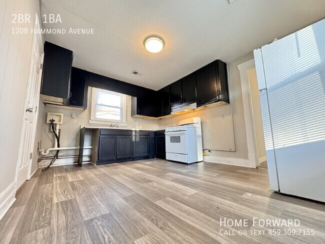 Foto del edificio - 1208 Hammond Ave