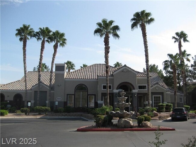 Building Photo - Beautiful SW condo close to the Las Vegas ...