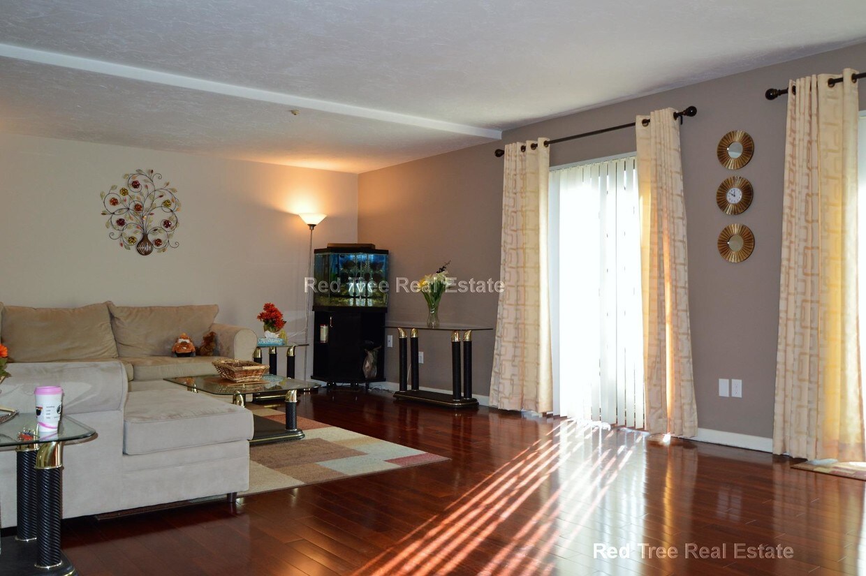 Foto principal - 500 Willard St