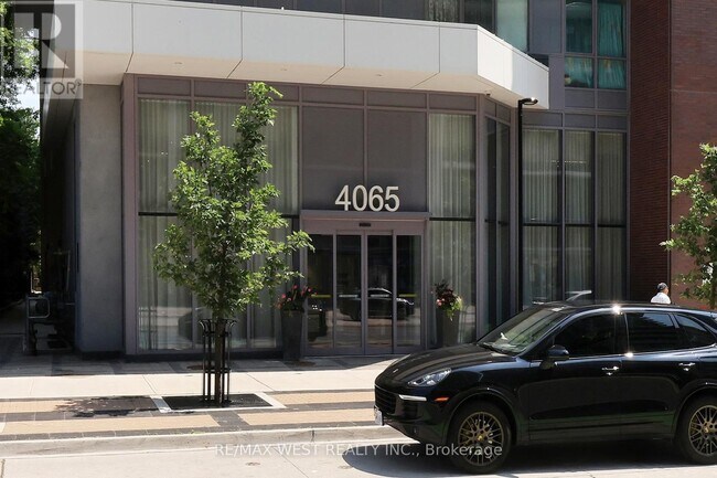 Photo du bâtiment - 4065 Confederation Pkwy