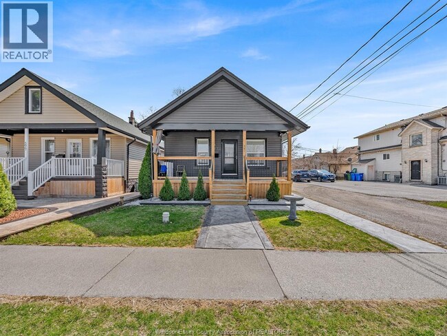 Building Photo - 561 Ellis St