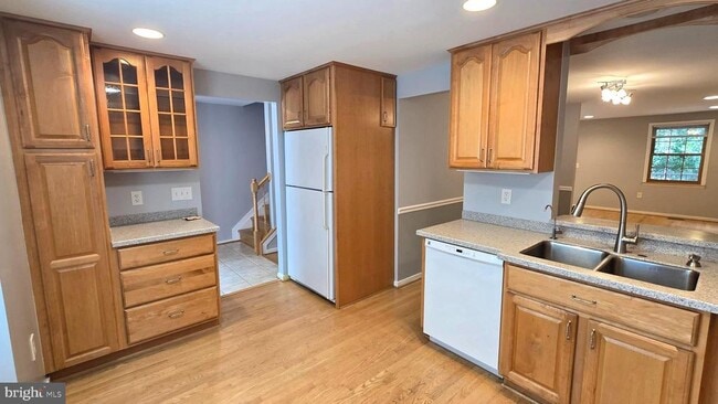 Building Photo - 5987 Clerkenwell Ct