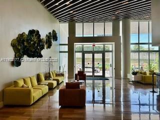 Building Photo - 1600 SW 1st Ave